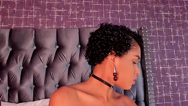 TOKIONAIANA online show from January 3, 2025, 10:09 am