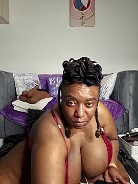 Snapshot of ThickianaRider chatting on May 23, 2026, 12:42 am ThickianaRider online show from May 23, 2026, 12:42 am