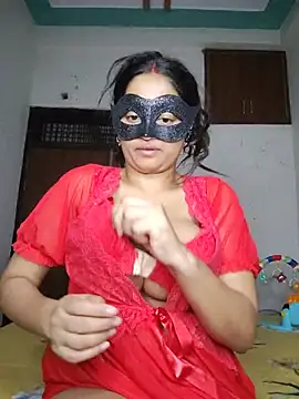 bigtitsqueen online show from July 2, 2026, 3:07 am