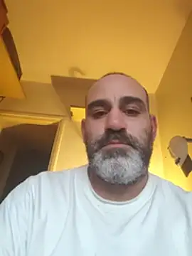 pelarrico12 online show from August 7, 2026, 8:59 pm