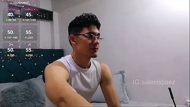 alexispaez457062 online show from December 22, 2025, 9:37 pm