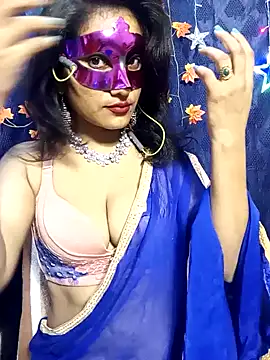 Snapshot of Stripy_Doll chatting on January 30, 2025, 10:41 pm Stripy Doll online show from January 30, 2025, 10:41 pm