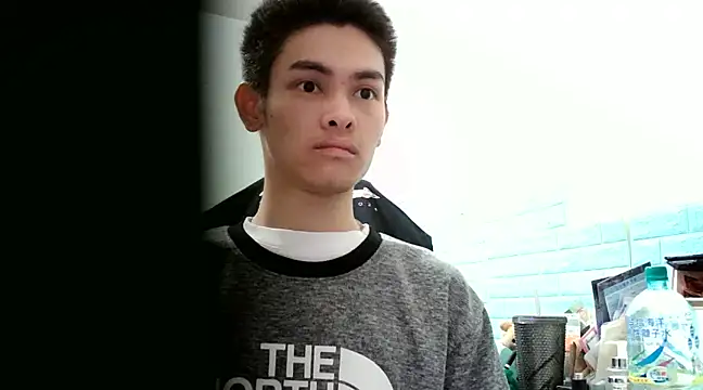 Snapshot of thisisbook_223 chatting on December 17, 2024, 5:58 pm thisisbook 223 online show from December 17, 2024, 5:58 pm