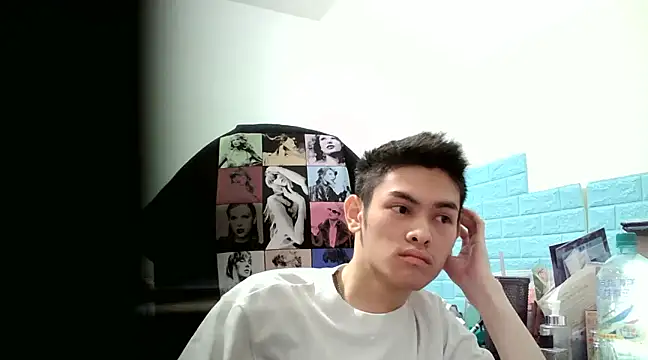 Snapshot of thisisbook_223 chatting on February 3, 2025, 9:50 pm thisisbook 223 online show from February 3, 2025, 9:50 pm