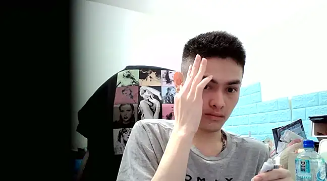 Snapshot of thisisbook_223 chatting on February 14, 2025, 7:02 pm thisisbook 223 online show from February 14, 2025, 7:02 pm