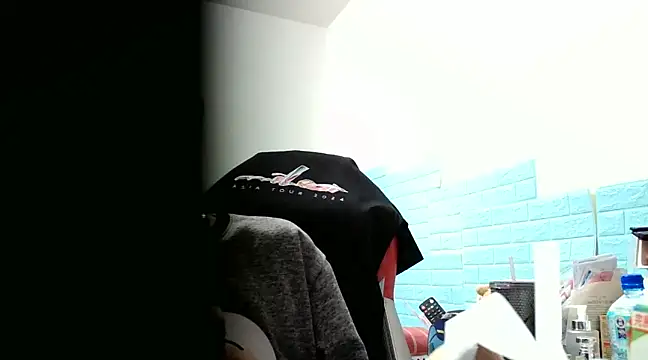 Snapshot of thisisbook_223 chatting on December 15, 2024, 3:20 pm thisisbook 223 online show from December 15, 2024, 3:20 pm