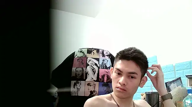 Snapshot of thisisbook_223 chatting on January 24, 2025, 7:28 pm thisisbook 223 online show from January 24, 2025, 7:28 pm