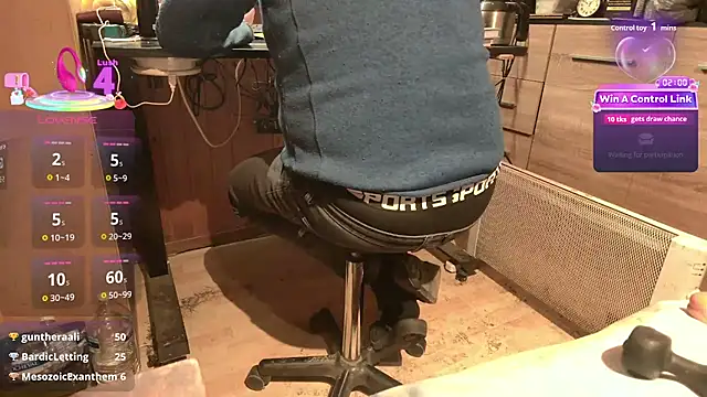 misteryman1956 online show from April 13, 2026, 8:07 am