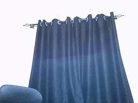 Snapshot of Horny-slut_ chatting on September 12, 2025, 12:55 am Horny-slut  online show from September 12, 2025, 12:55 am