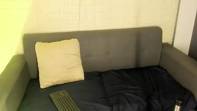 Snapshot of karina_gomez_18 chatting on September 29, 2025, 11:16 am karina gomez 18 online show from September 29, 2025, 11:16 am