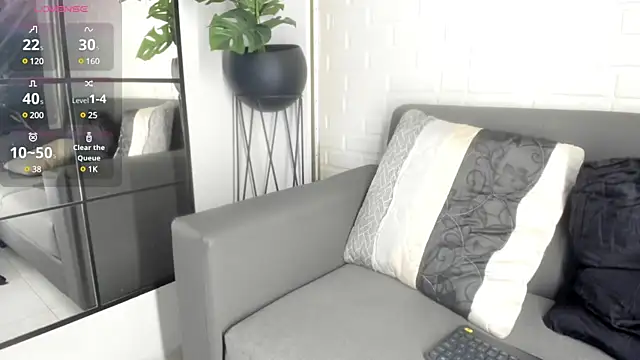 Snapshot of karina_gomez_18 chatting on March 16, 2025, 3:25 am karina gomez 18 online show from March 16, 2025, 3:25 am