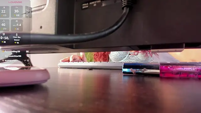 lindaa natashaa online show from December 24, 2024, 5:27 am