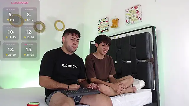 Valerio 22 online show from November 29, 2025, 10:10 pm