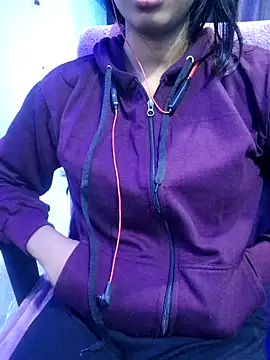 Snapshot of royaldoll-143 chatting on January 9, 2025, 3:23 pm royaldoll-143 online show from January 9, 2025, 3:23 pm