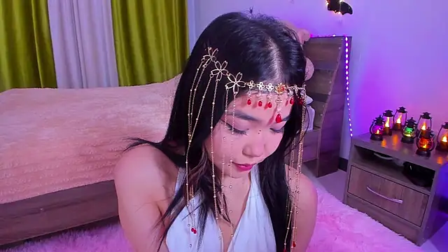 Dollyaa online show from October 25, 2025, 1:34 pm