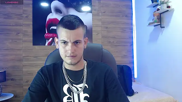 Cerokershelby online show from February 8, 2025, 9:04 pm