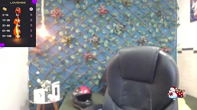 Cerokershelby online show from December 2, 2025, 11:56 am