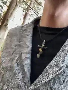 Hideen-real-face online show from February 23, 2026, 4:58 am