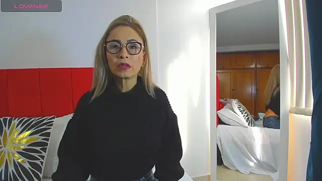 emagarcia online show from November 29, 2025, 1:00 pm