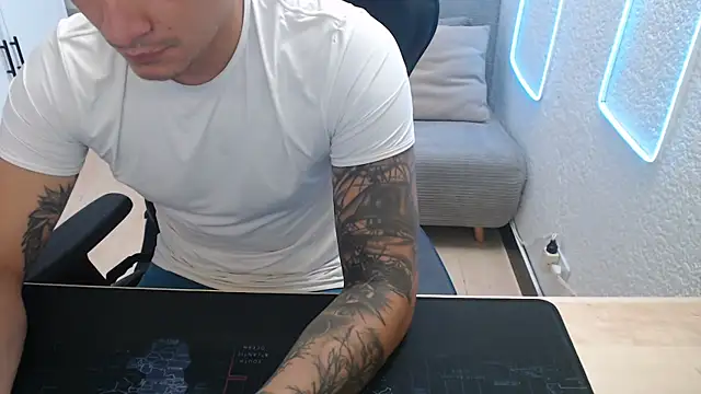 team dinamite69 online show from February 12, 2026, 12:38 pm