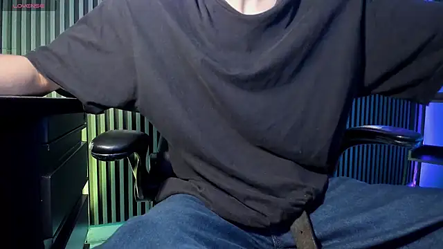 Snapshot of Jefer_rick_ chatting on October 29, 2025, 12:48 pm Jefer rick online show from October 29, 2025, 12:48 pm