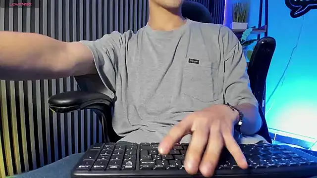 Snapshot of Jefer_rick_ chatting on November 10, 2025, 11:59 am Jefer rick online show from November 10, 2025, 11:59 am