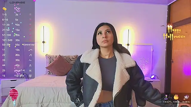 Snapshot of _gaby2 chatting on October 27, 2025, 11:11 am gaby2 online show from October 27, 2025, 11:11 am