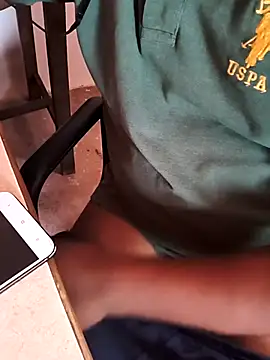 Snapshot of manoj_master chatting on November 4, 2025, 9:57 am manoj master online show from November 4, 2025, 9:57 am