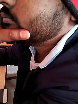 Snapshot of manoj_master chatting on December 15, 2025, 9:59 am manoj master online show from December 15, 2025, 9:59 am