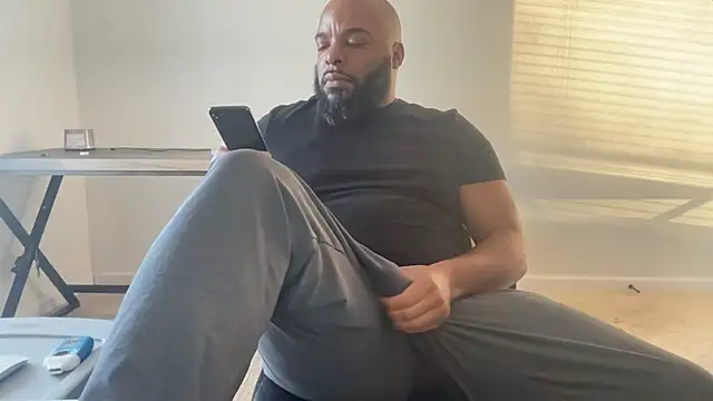 Snapshot of Bbcfun44 chatting on January 18, 2026, 2:09 pm Bbcfun44 online show from January 18, 2026, 2:09 pm