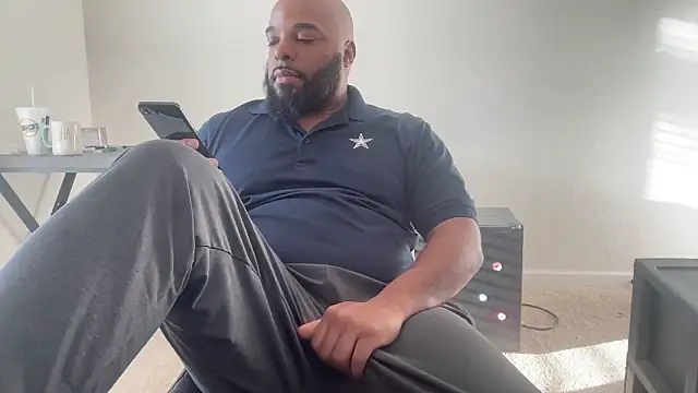 Snapshot of Bbcfun44 chatting on January 16, 2026, 2:43 pm Bbcfun44 online show from January 16, 2026, 2:43 pm