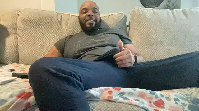 Snapshot of Bbcfun44 chatting on February 18, 2025, 7:41 pm Bbcfun44 online show from February 18, 2025, 7:41 pm