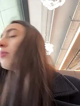 Snapshot of Holly_Play chatting on March 12, 2025, 11:10 am Holly Play online show from March 12, 2025, 11:10 am