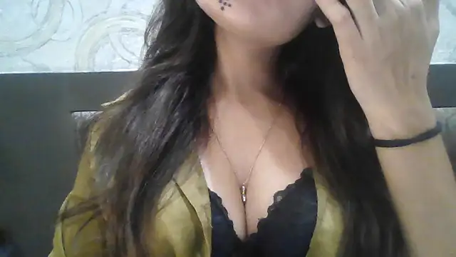 krati74 online show from October 15, 2025, 10:34 am