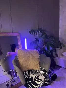 kyber  online show from January 25, 2025, 1:41 pm