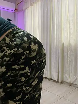 eva sexx69 online show from April 18, 2026, 12:29 pm