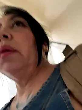 eva sexx69 online show from October 22, 2025, 12:04 pm