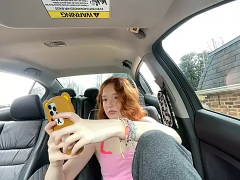 gingerbabe18 online show from March 8, 2026, 5:16 pm