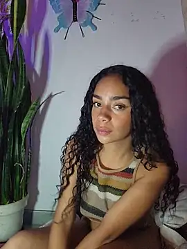 lali2gab online show from May 15, 2026, 11:47 pm