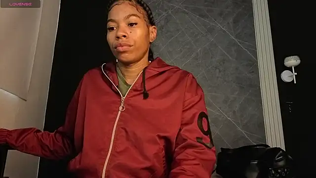 Snapshot of YummyDuooo chatting on November 15, 2025, 11:58 am YummyDuooo online show from November 15, 2025, 11:58 am