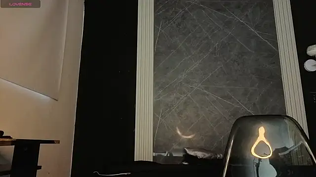 Snapshot of YummyDuooo chatting on November 18, 2025, 12:19 pm YummyDuooo online show from November 18, 2025, 12:19 pm