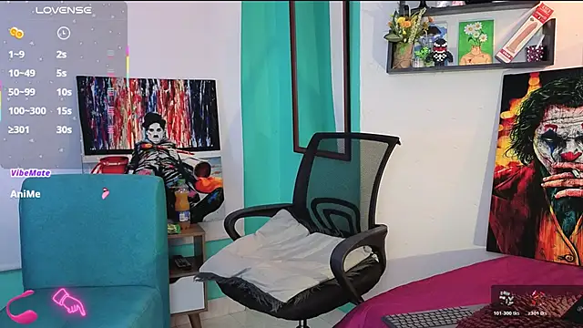 flowers18 online show from February 25, 2026, 10:42 pm