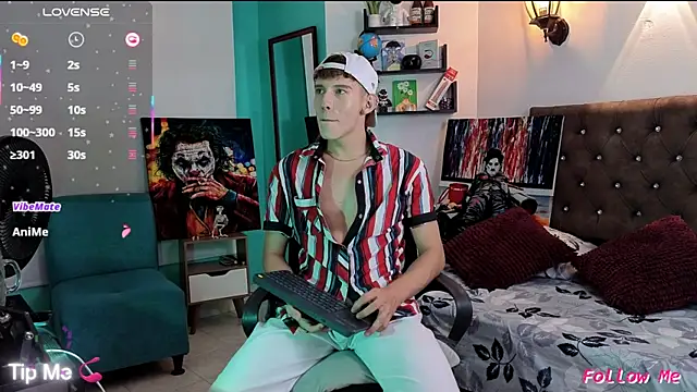 Snapshot of flowers18 chatting on November 20, 2025, 10:31 pm flowers18 online show from November 20, 2025, 10:31 pm