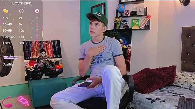 flowers18 online show from February 5, 2026, 11:44 pm