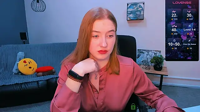 Snapshot of daisy_candy chatting on December 23, 2024, 7:30 pm daisy candy online show from December 23, 2024, 7:30 pm