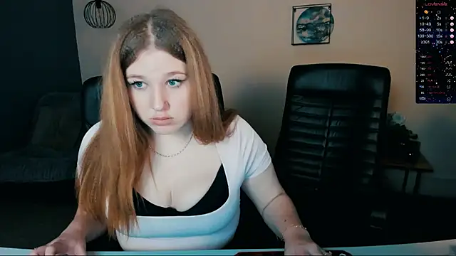 Snapshot of daisy_candy chatting on December 3, 2024, 3:26 am daisy candy online show from December 3, 2024, 3:26 am