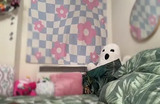 pinkie piexx online show from October 8, 2025, 11:01 am