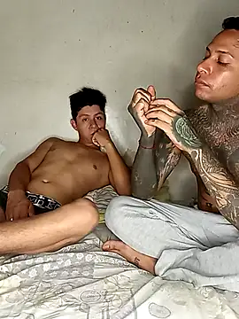 Snapshot of geroAguilar chatting on September 26, 2025, 10:49 pm geroAguilar online show from September 26, 2025, 10:49 pm