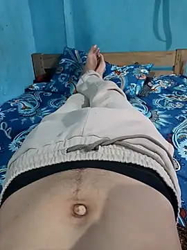 funnguy25 online show from March 9, 2026, 4:27 am