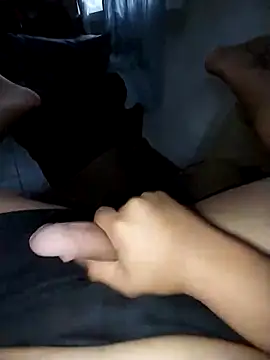 Snapshot of Whiper2024 chatting on September 15, 2025, 1:00 pm Whiper2024 online show from September 15, 2025, 1:00 pm